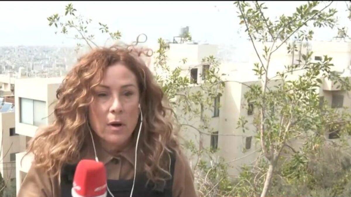 Βόμβα έπεσε δίπλα στο συνεργείο του MEGA στον Λίβανο – Σοκαριστικά πλάνα