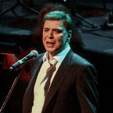 Γιώργος Μαρίνος