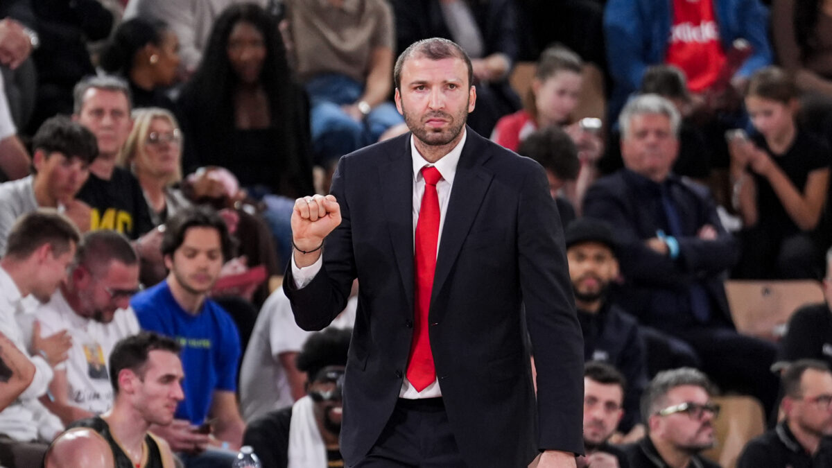 Ο προπονητής της Μονακό, Μανούτσαρ Μαρκοϊσβίλι