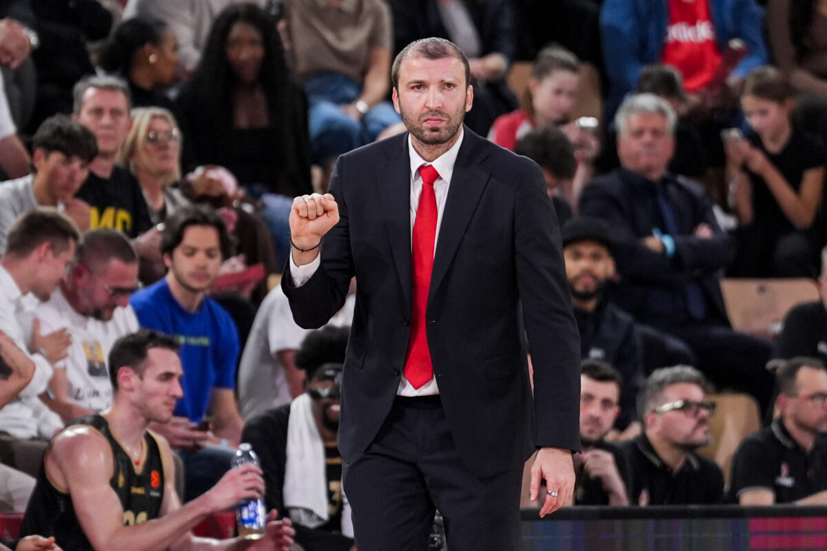 Ο προπονητής της Μονακό, Μανούτσαρ Μαρκοϊσβίλι