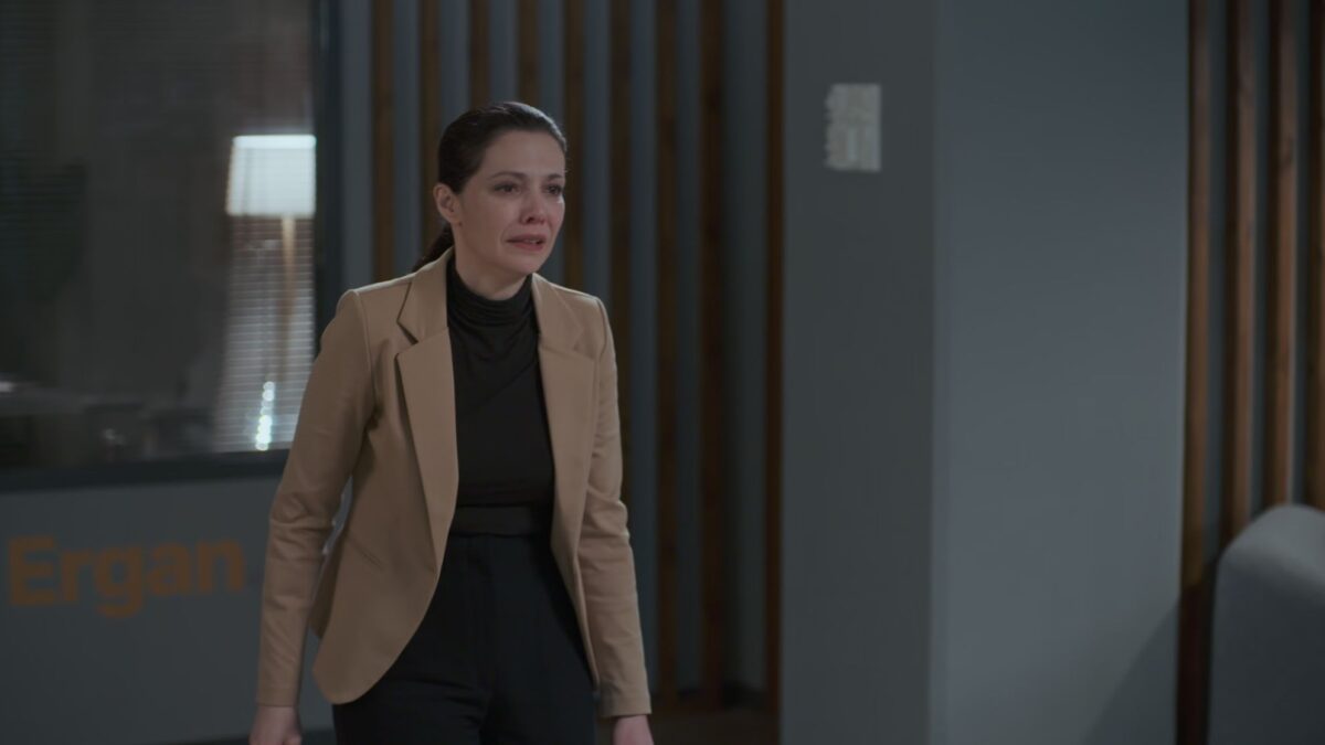 Μία νύχτα μόνο – επόμενο επεισόδιο: Η Αρετή επισκέπτεται τον Οδυσσέα στο κρατητήριο αλλά την περιμένει μία δυσάρεστη έκπληξη