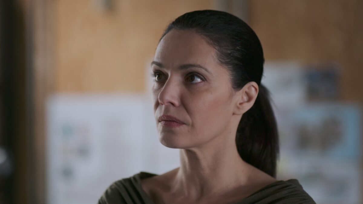 Μία νύχτα μόνο – επόμενα επεισόδια: Ο Οδυσσέας κατηγορεί τον Σταύρο πως εκμεταλλεύεται την κατάσταση για να πλησιάσει την Αρετή