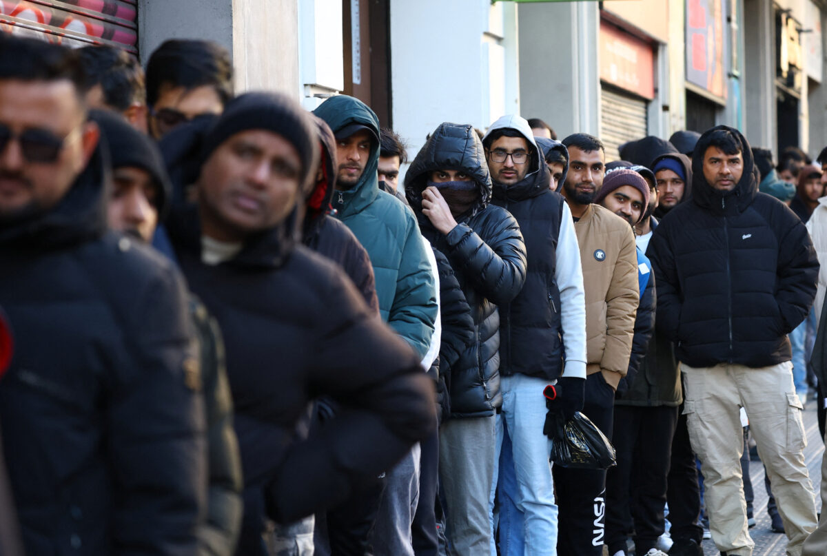 Μετανάστες