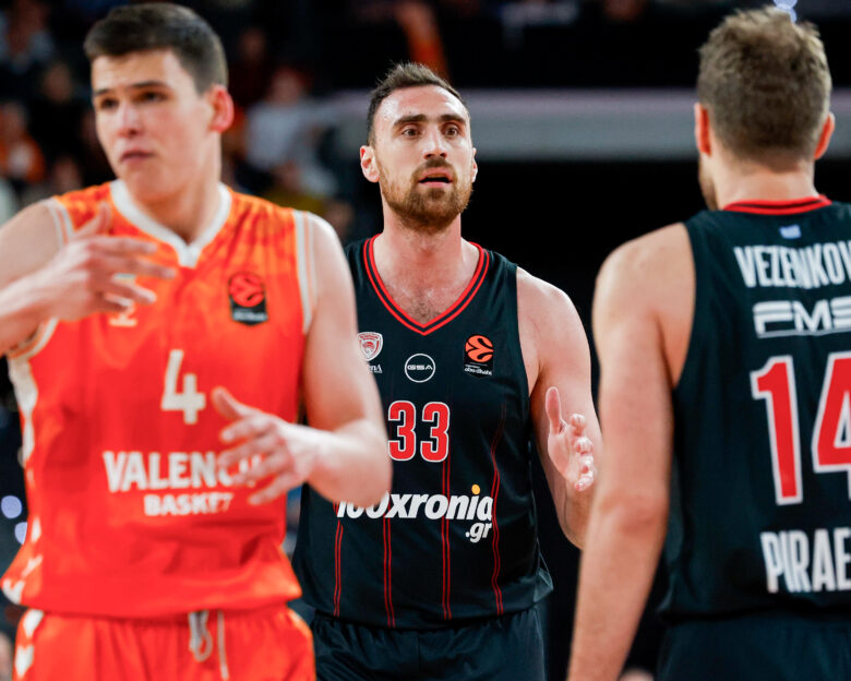 Ο Μιλουτίνοφ και ο Βεζένκοφ