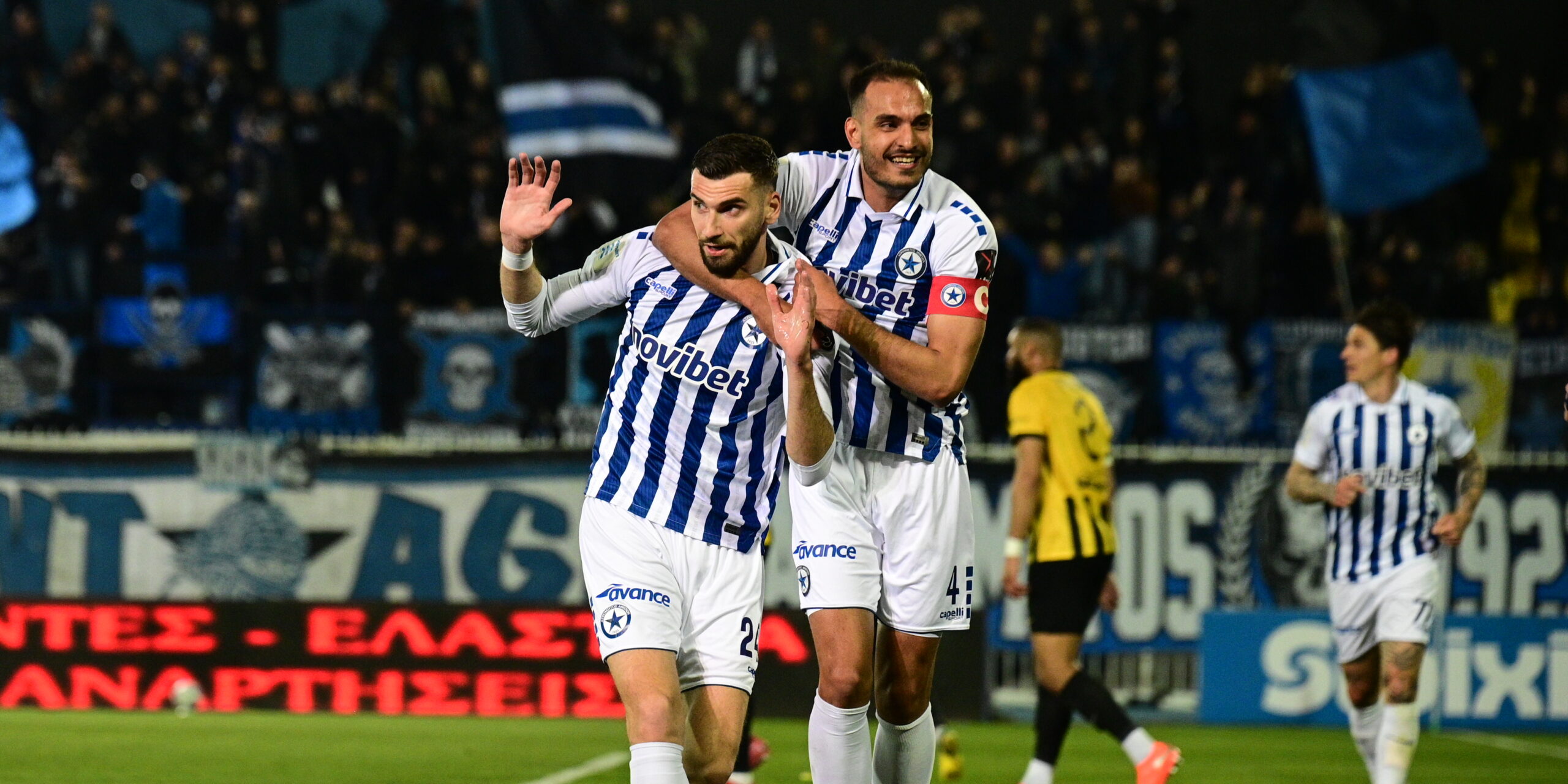 Ο Μήτογλου μετά το γκολ του κόντρα στην ΑΕΚ (KLODIAN LATO