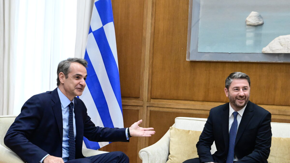 Ο Νίκος Ανδρουλάκης και ο Κυριάκος Μητσοτάκης σε προηγούμενη συνάντηση