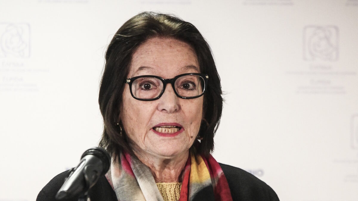 Νάνα Μούσχουρη