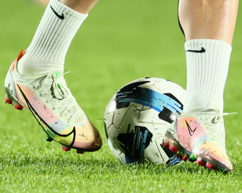 Μπάλα πόδοσφαίρου