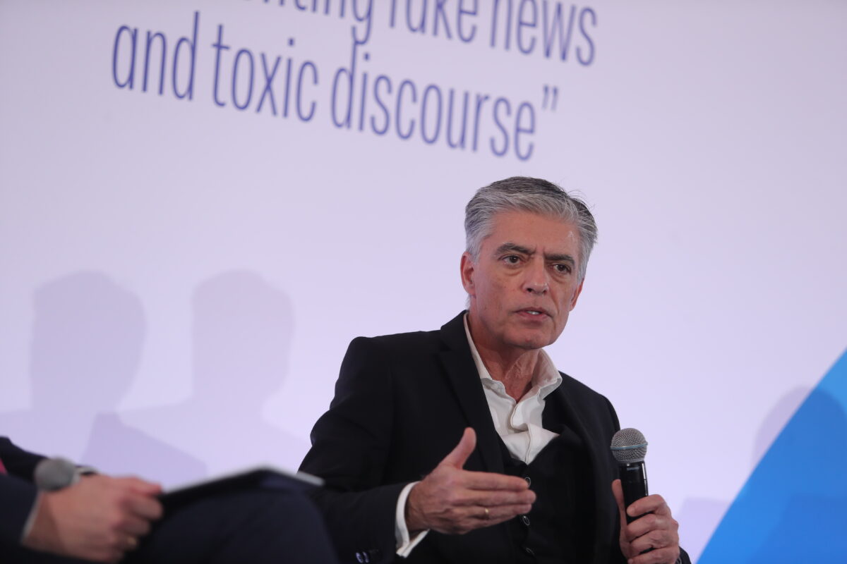 Πρώτη ημέρα του συνεδρίου "Athens Alitheia Forum - "Confronting fake news and toxic discourse", με αντικείμενο την αντιμετώπιση των ψευδών ειδήσεων και του τοξικού λόγου στον δημόσιο διάλογο, στην Αθήνα, Τρίτη 10 Μαρτίου 2026.  (ΣΩΤΗΡΗΣ ΔΗΜΗΤΡΟΠΟΥΛΟΣ