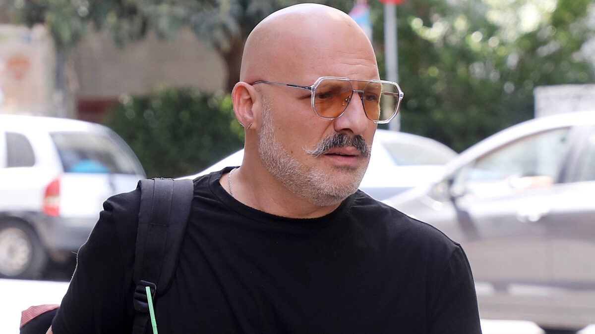 Νίκος Μουτσινάς