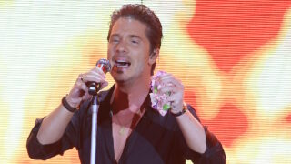 Νίκος Οικονομόπουλος