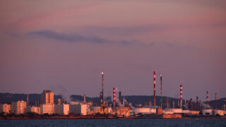 αποθήκη πετρελαίου της Total