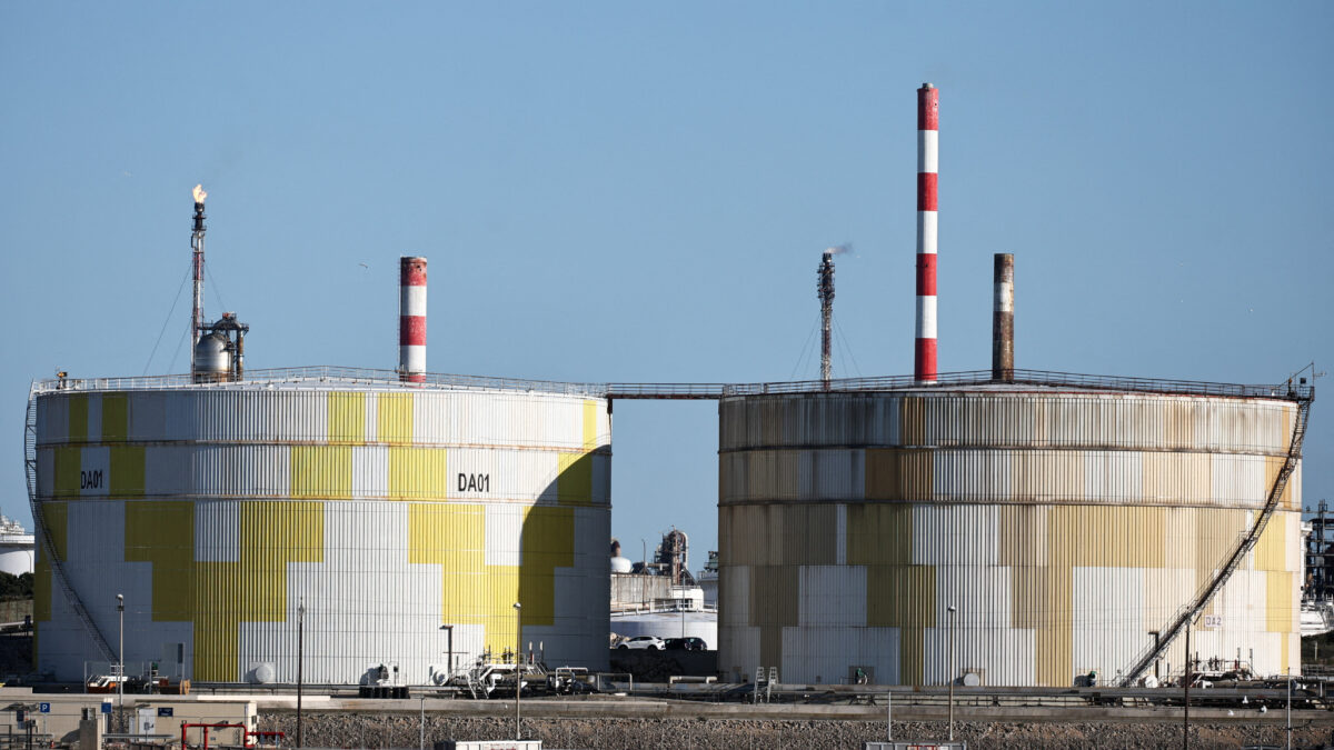 Δεξαμενές πετρελαίου της Total