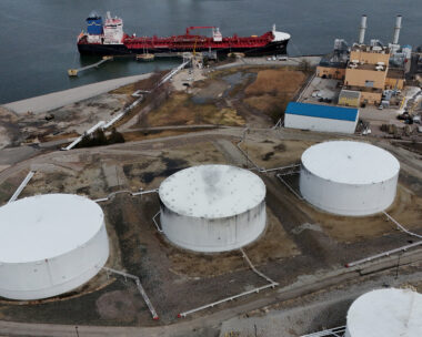 Δεξαμενές πετρελαίου