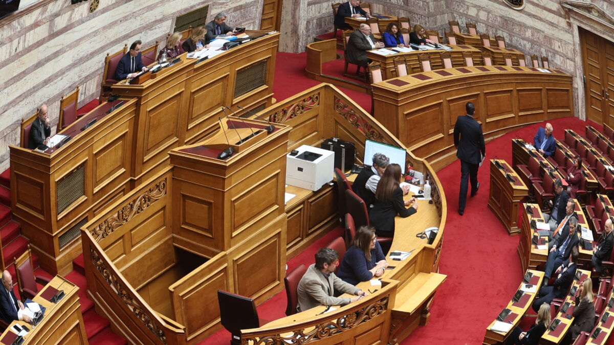 Βουλή, Συζήτηση για ΟΠΕΚΕΠΕ