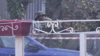 Πυροτεχνουργός απενεργοποιεί την οβίδα