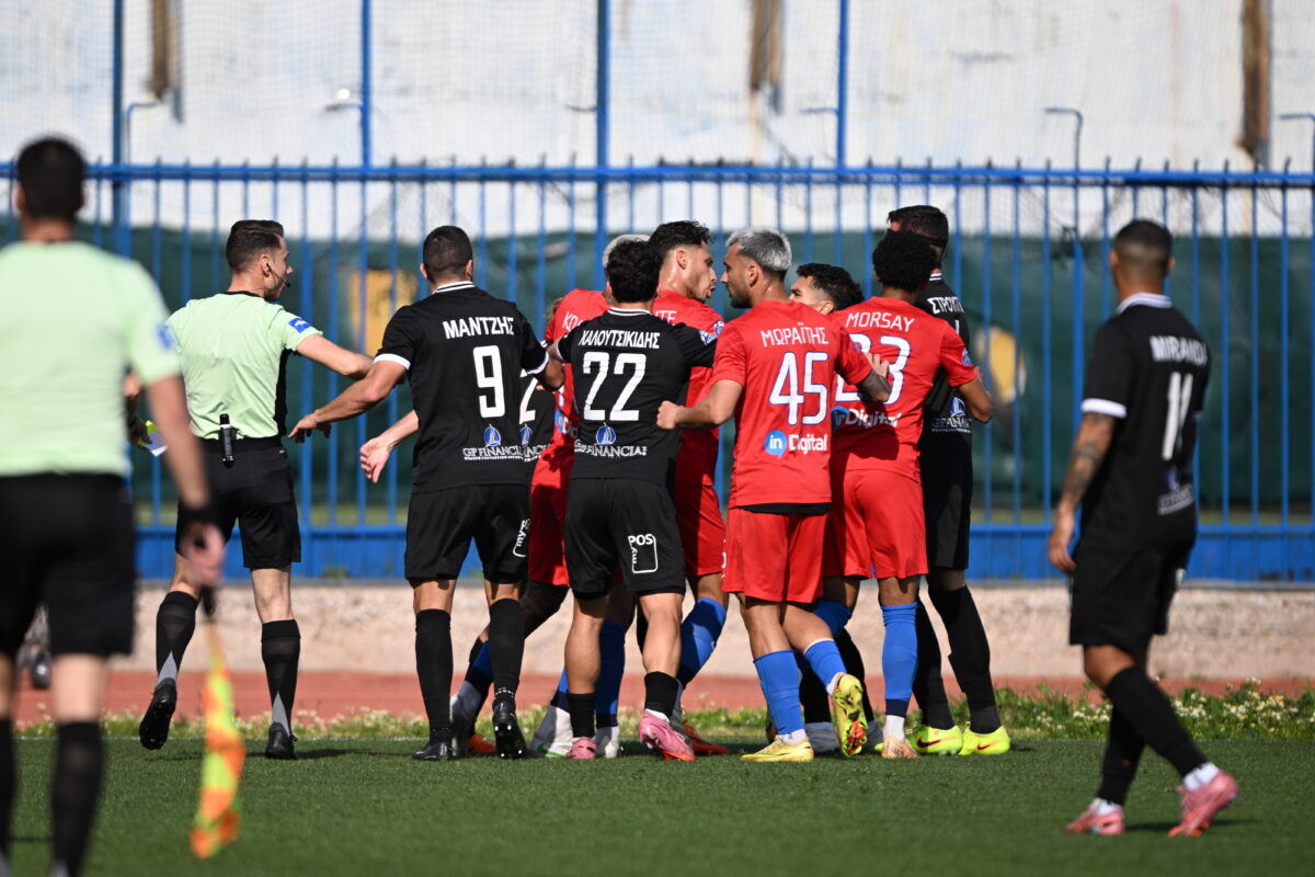 Η σύρραξη στη Νέα Σμύρνη