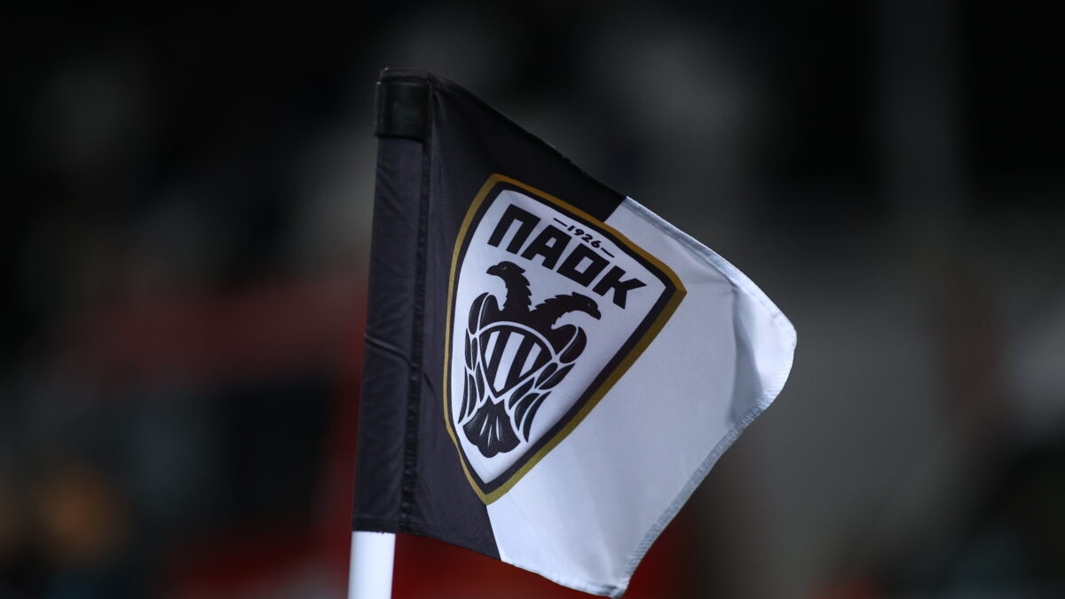 Σημαιάκι με το έμβλημα του ΠΑΟΚ