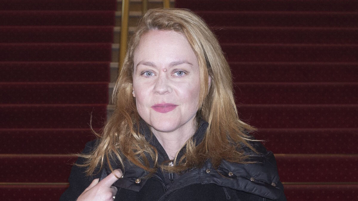 Λένα Παπαληγούρα