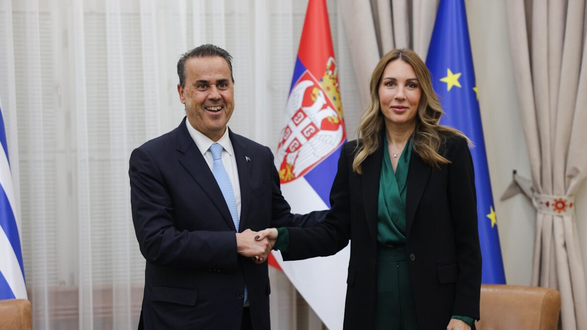 Παπασταύρου από Βελιγράδι: Με υποδομές LNG, αγωγούς και διασυνδέσεις συμβάλουμε στην ενεργειακή ασφάλεια της περιοχής