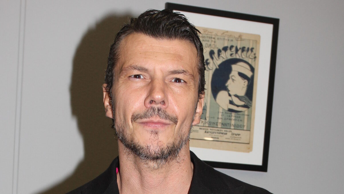 Ιωάννης Παπαζήσης