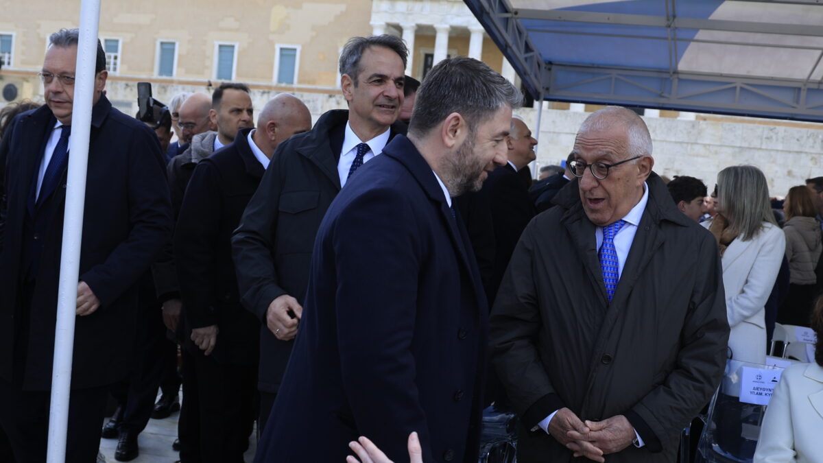 Παρέλαση 25η Μαρτίου, πολιτική ηγεσία