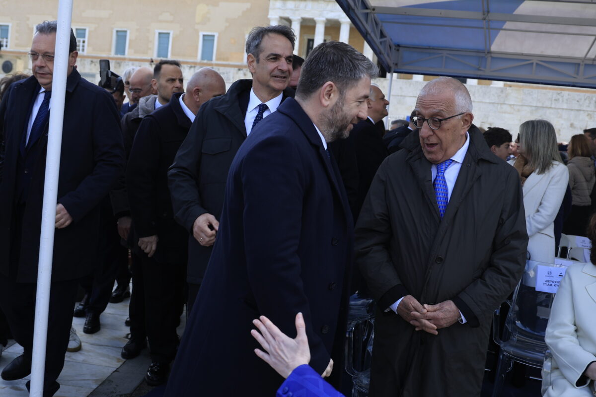 Παρέλαση 25η Μαρτίου, πολιτική ηγεσία