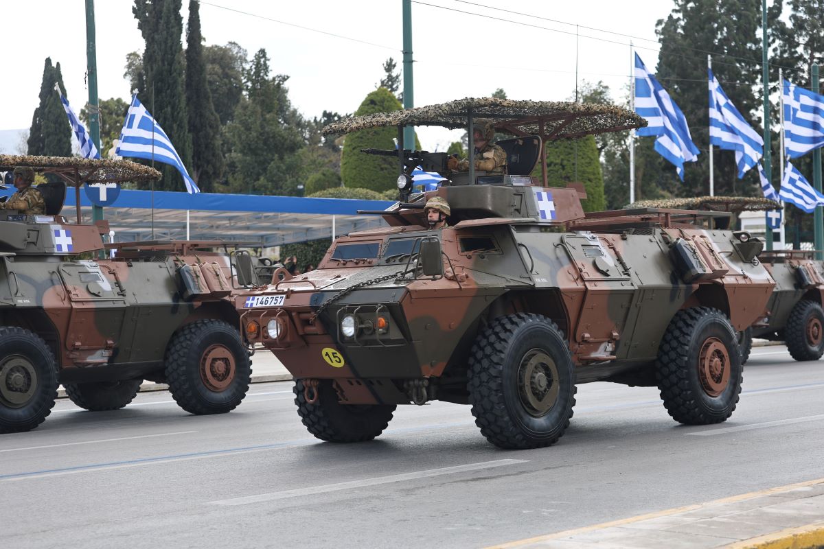Η στρατιωτική παρέλαση στην Αθήνα