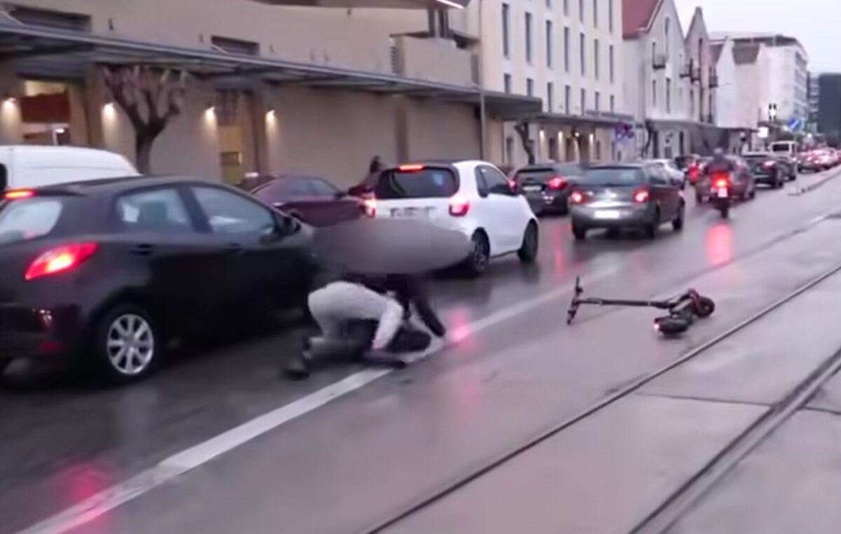 Ατύχημα με πατίνι για δύο νεαρούς