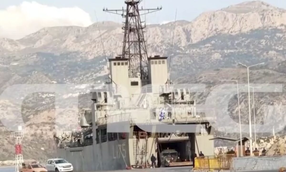 Στο λιμάνι της Καρπάθου οι πύραυλοι Patriot