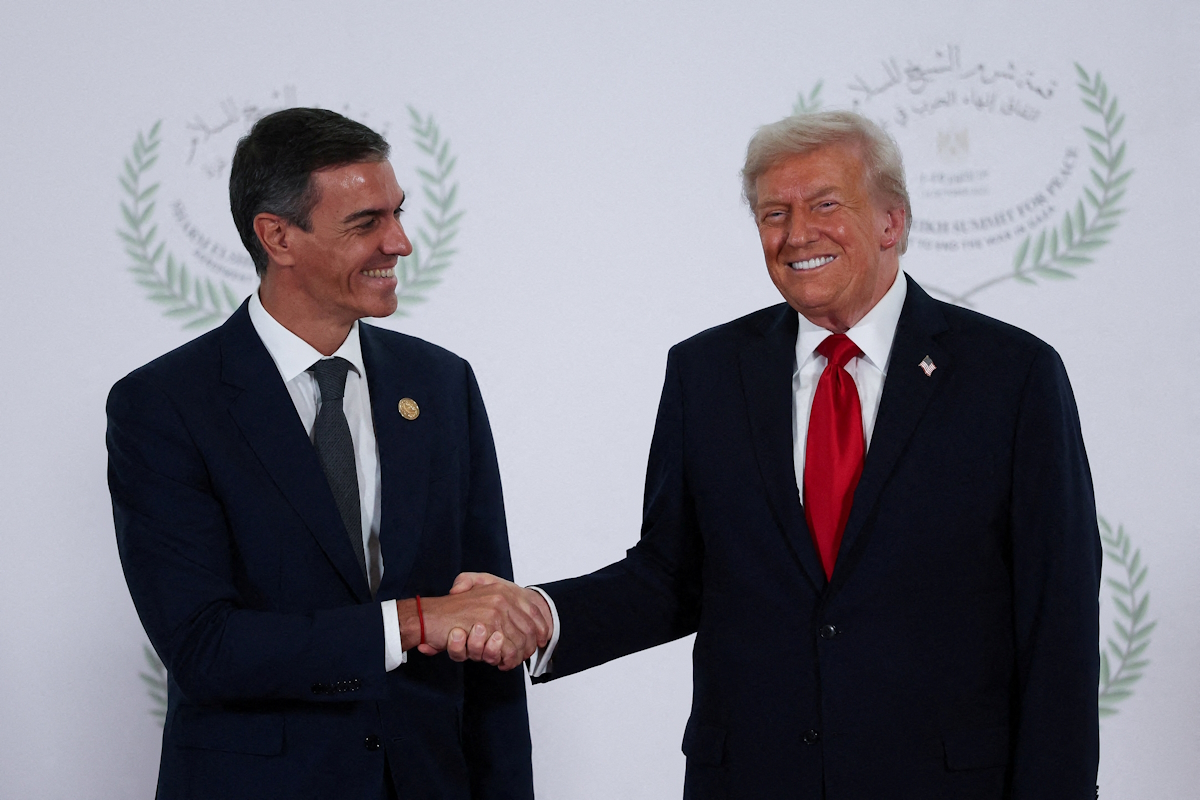 Ο Πρόεδρος των ΗΠΑ, Donald Trump και ο Ισπανός πρωθυπουργός, Pedro Sanchez