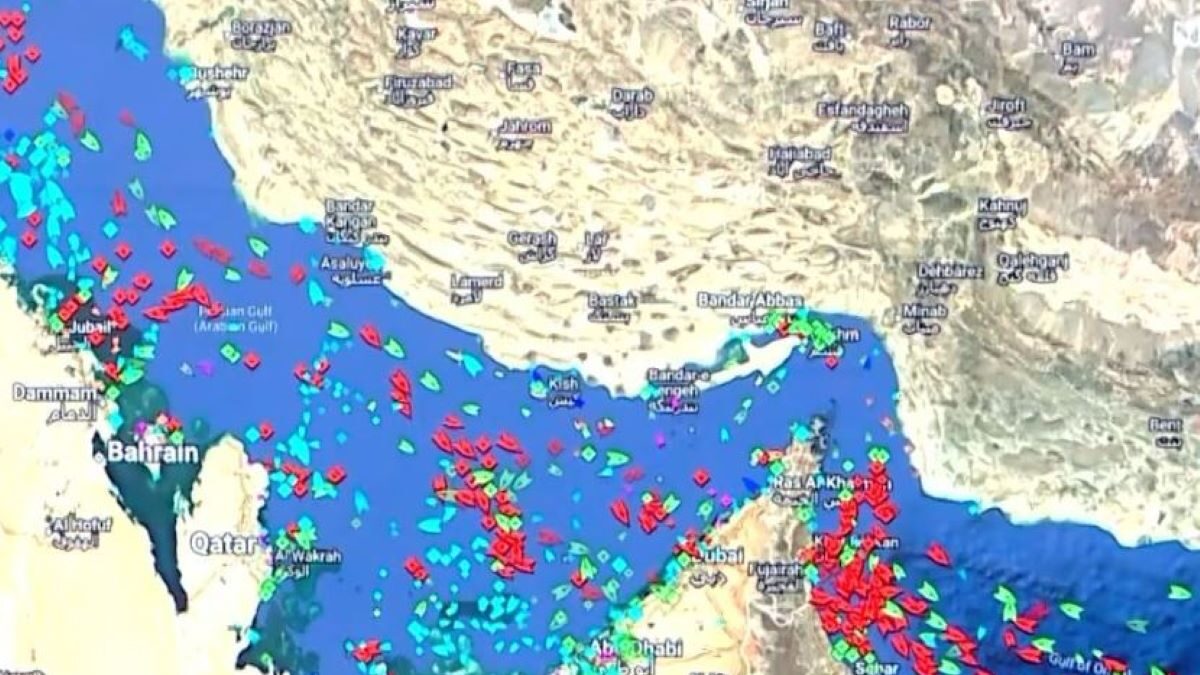 Χάρτης με τα πλοία που βρίσκονται στον Περσικό Κόλπο