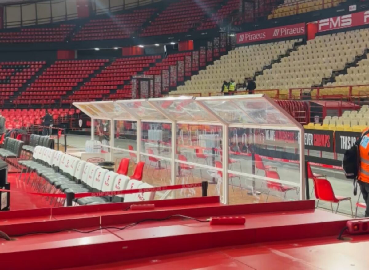 Ολυμπιακός – Παναθηναϊκός: Με προστατευτικό ο πάγκος των «πρασίνων» στο ΣΕΦ