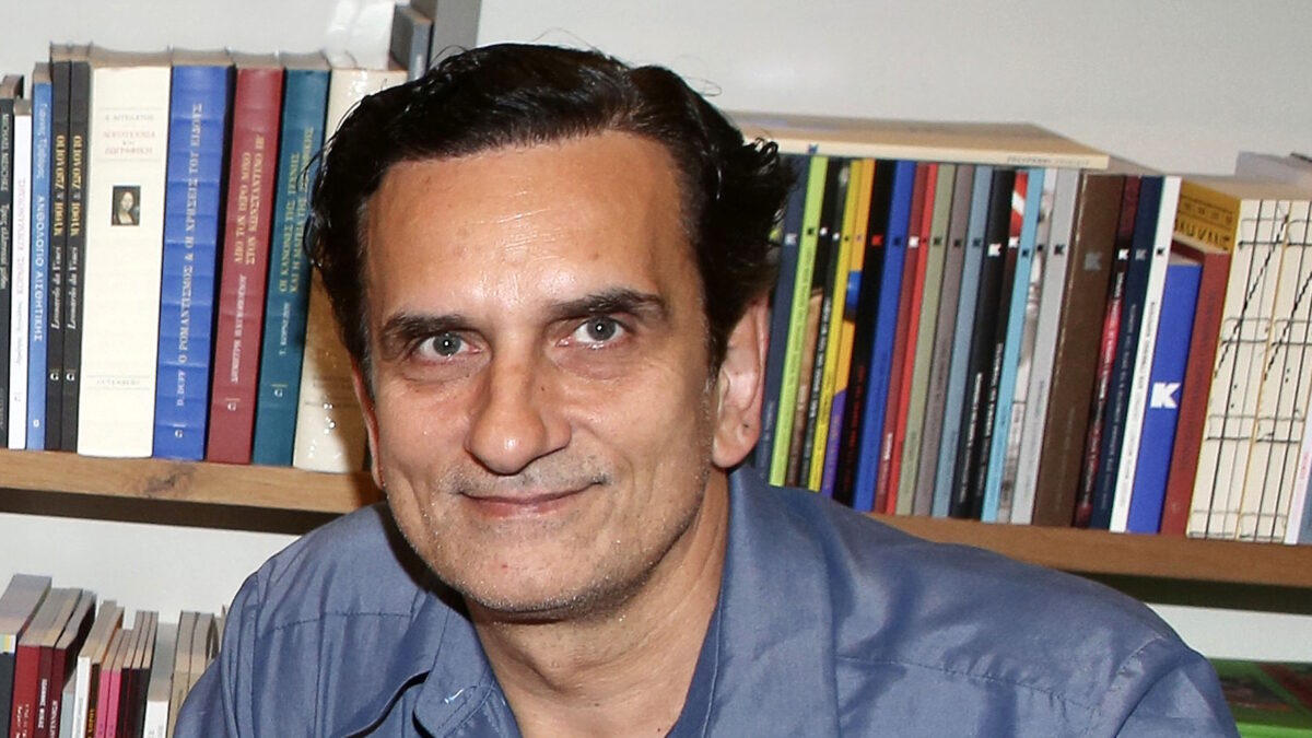 Νίκος Ψαρράς