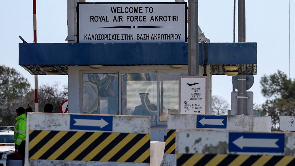 Φυλάκιο της βρετανικής βάσης στο Ακρωτήρι της Κύπρου