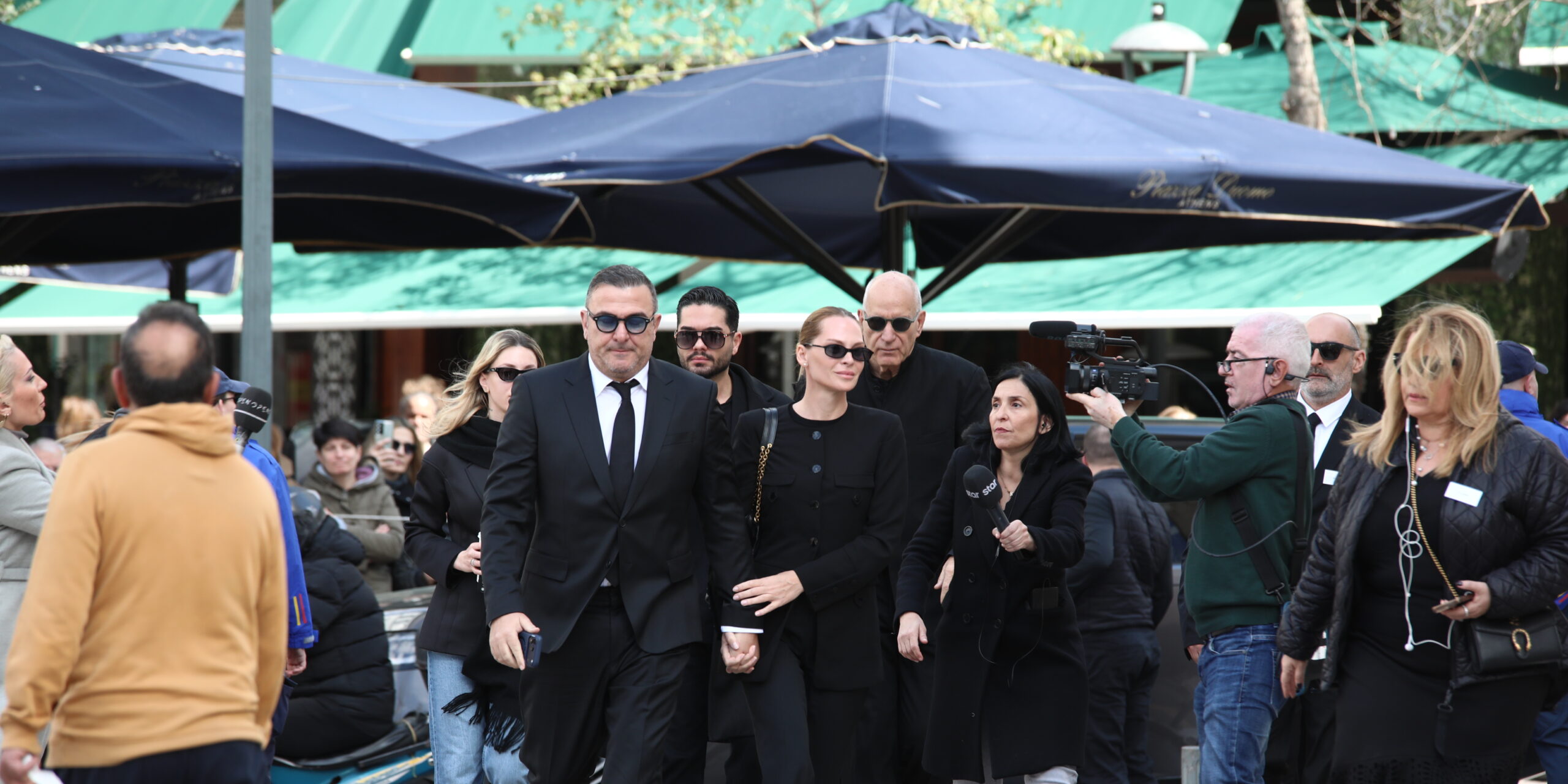 (ΔΑΝΑΗ ΔΑΥΛΟΠΟΥΛΟΥ