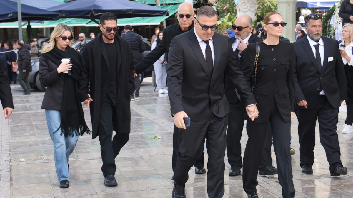 Κηδεία Μαρινέλλας