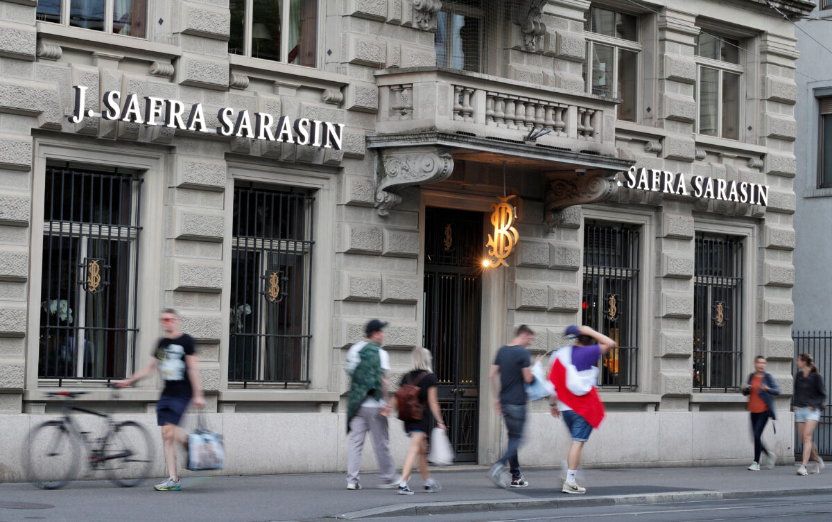 σάφρα τράπεζα