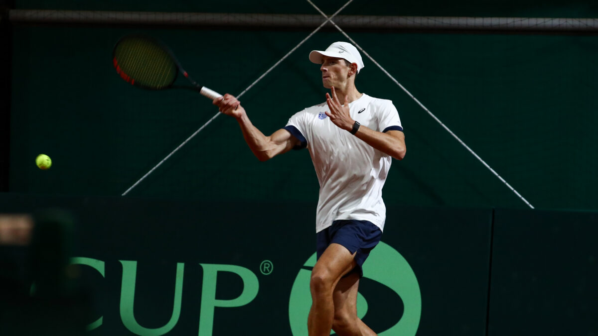 Ο Σακελλαρίδης