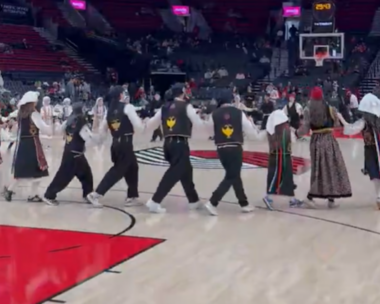 Μπλέιζερς-Μπακς