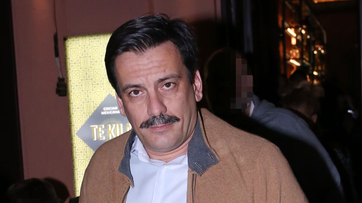 Τόνι Σφήνος