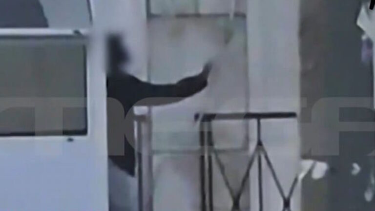 Ο 48χρονος Σουδανός με τις χειροβομβίδες στη ΓΑΔΑ