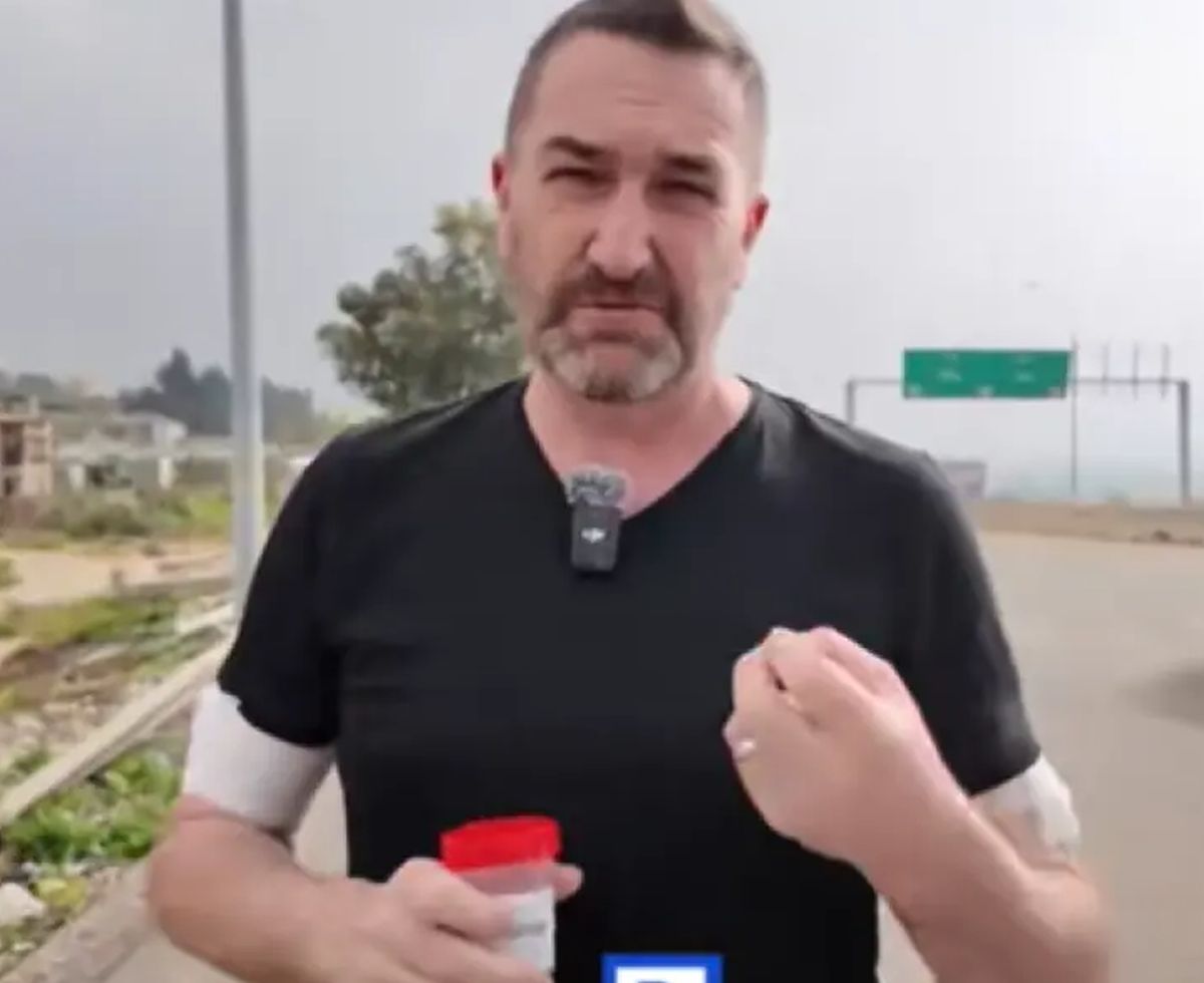 Ο δημοσιογράφος του Russia Today Στιβ Σουίνι