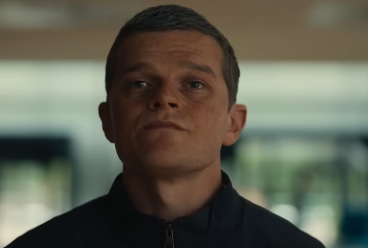 Εικόνα από το τρέιλερ της ταινίας «Δυστυχώς Βρίζω»