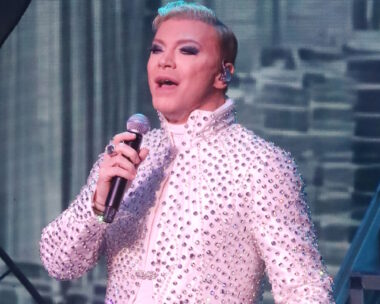 Τάκης Ζαχαράτος