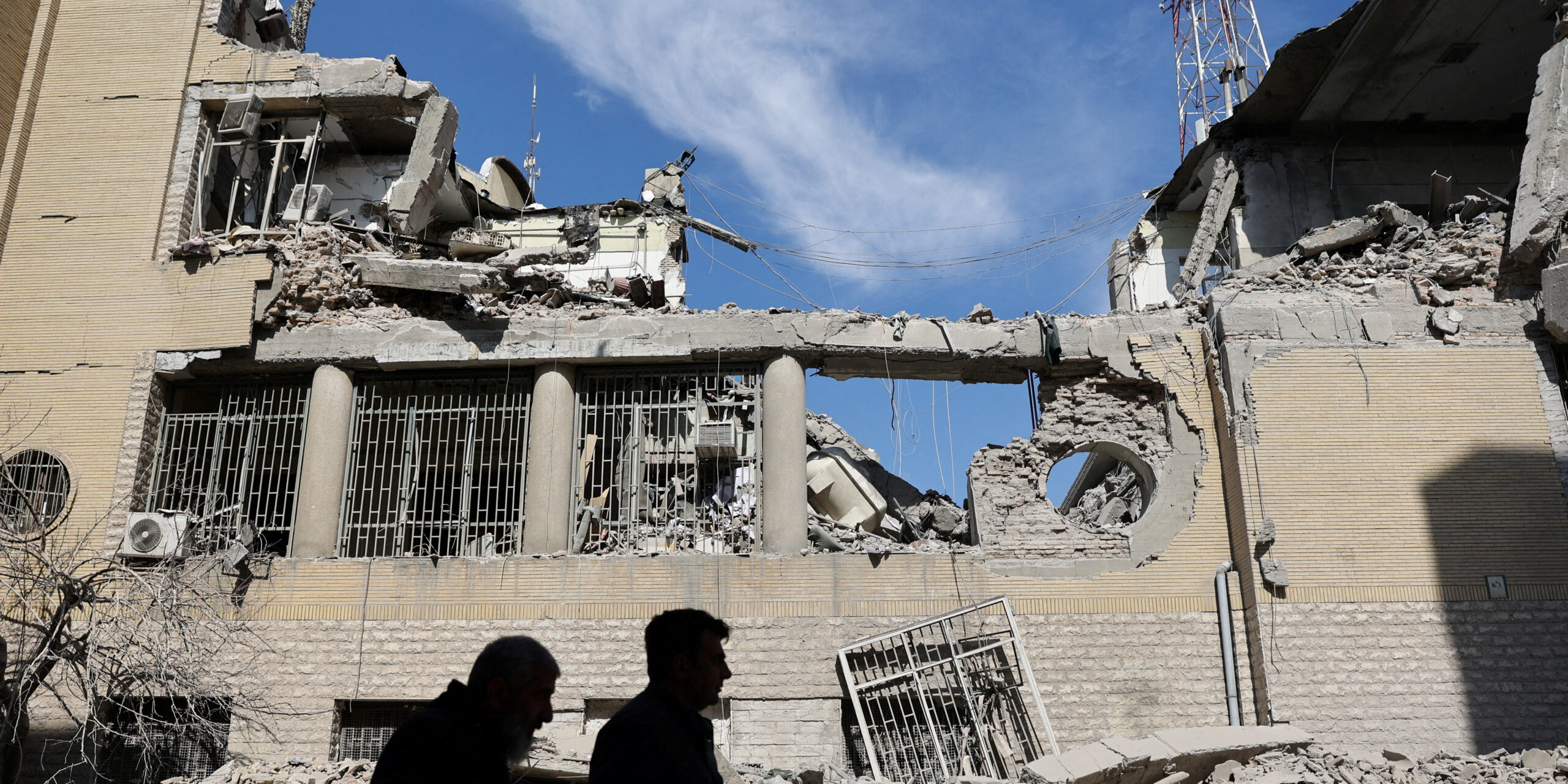 Βομβαρδισμοί στην Τεχεράνη