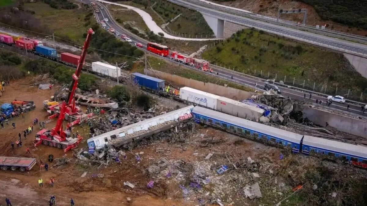 Στιγμιότυπο από την τραγωδία στα Τέμπη