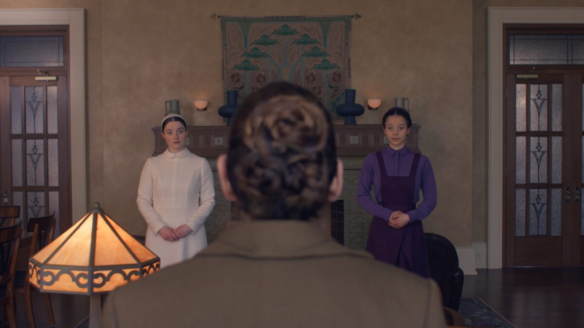 Disney+: Η νέα σειρά «The Testaments» έρχεται στις 8 Απριλίου – Δείτε το τρέιλερ