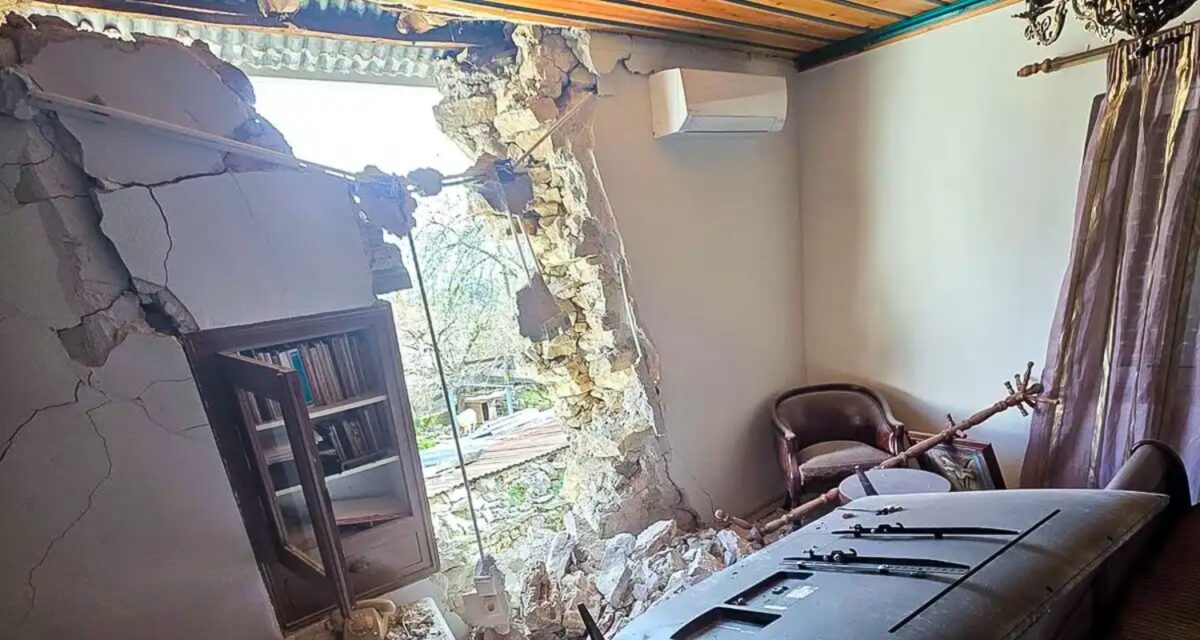 Καταστροφές σε σπίτια από τον σεισμό στη Θεσπρωτία