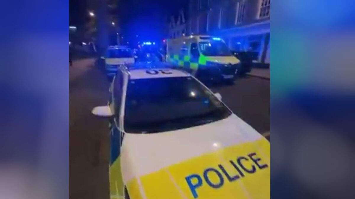 Βρετανία: Αυτοκίνητο παρέσυρε πεζούς στο Ντέρμπι – 7 σοβαρά τραυματίες, δείτε βίντεο